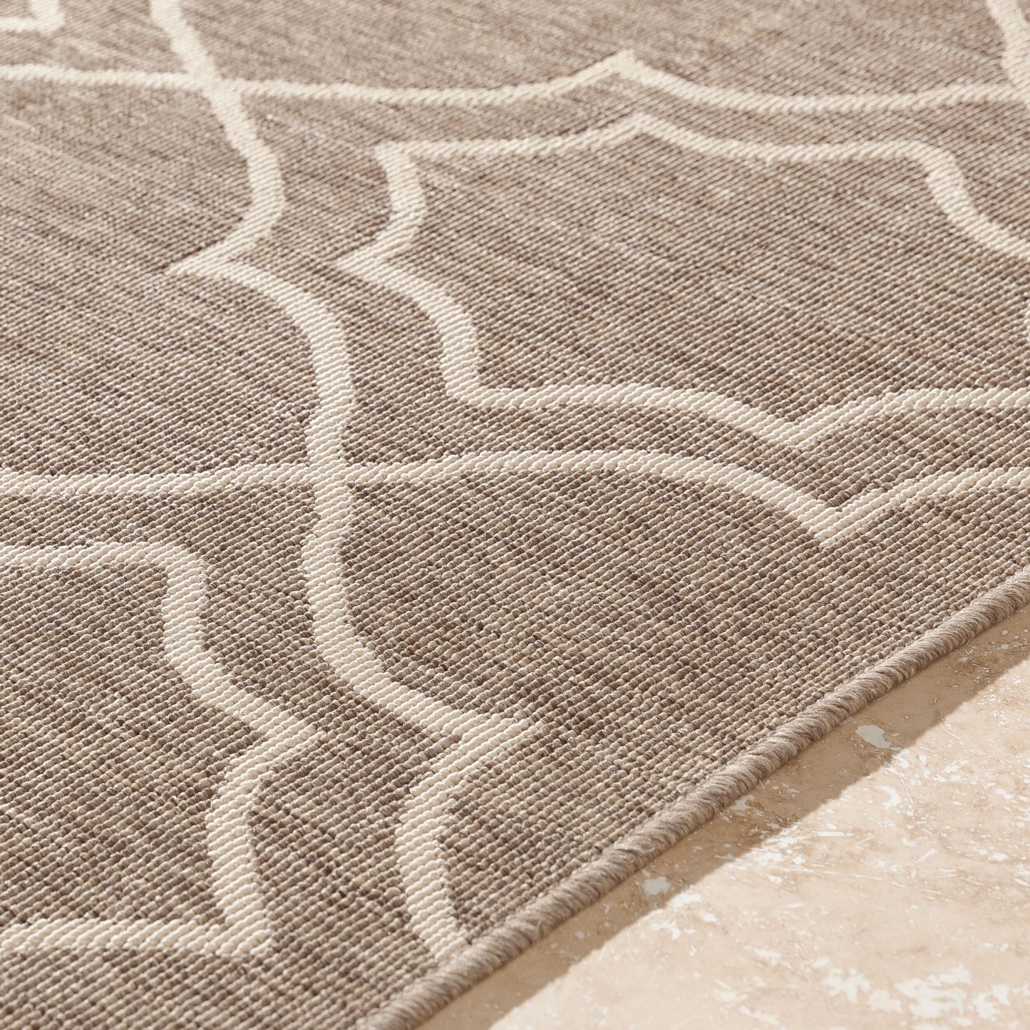 Surya Livabliss Alfresco ALF-9587 Rug - Moroccan Ogee Trellis Design