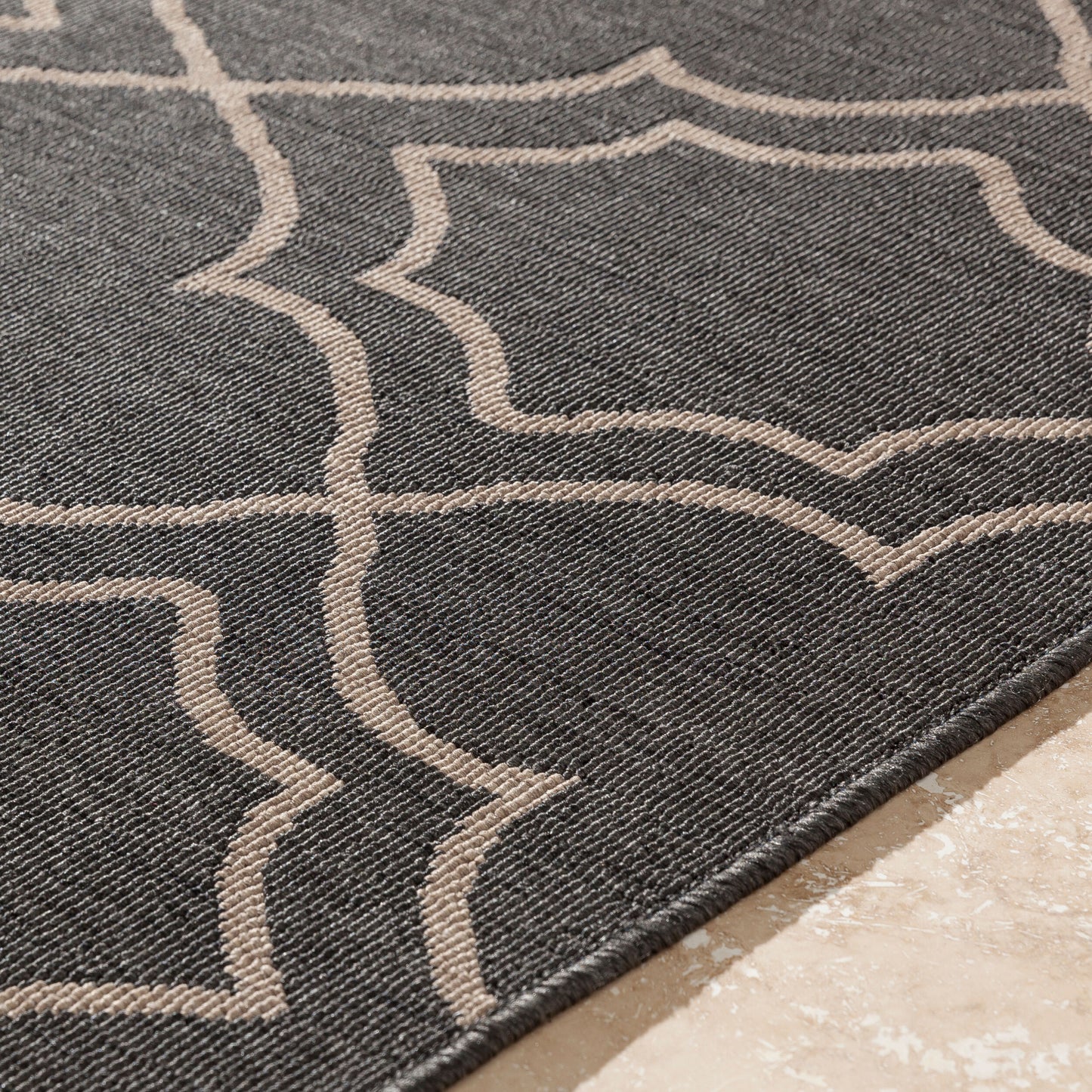 Surya Livabliss Alfresco ALF-9590 Rug - Moroccan Ogee Trellis